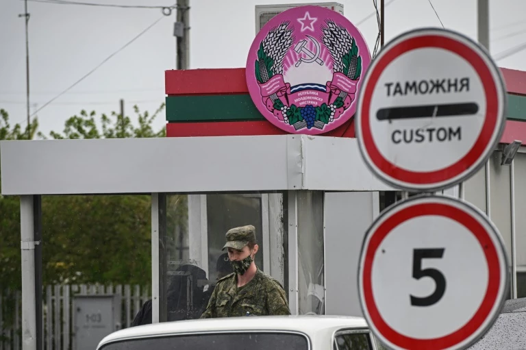 Breakaway Moldovan region asks Russia for 'protection'