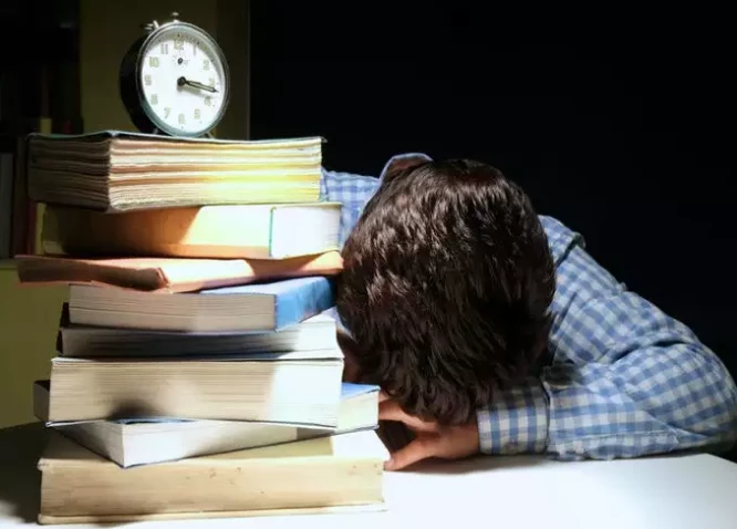 Student takes his own life after being reach late to attend exam