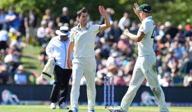 New Zealand out for 372, set Australia 279 to win 2nd Test