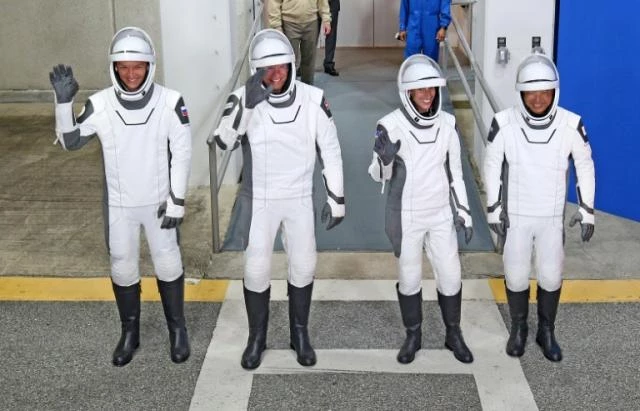 Space station crew bound for Earth