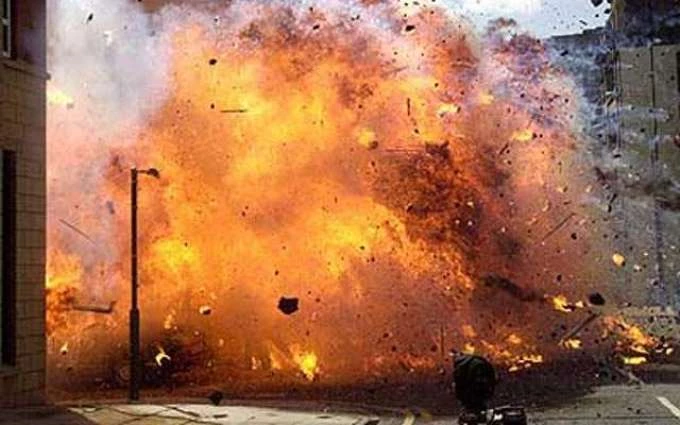 Heavy gas explosion in Quetta, 3 family members including 2 kids died
