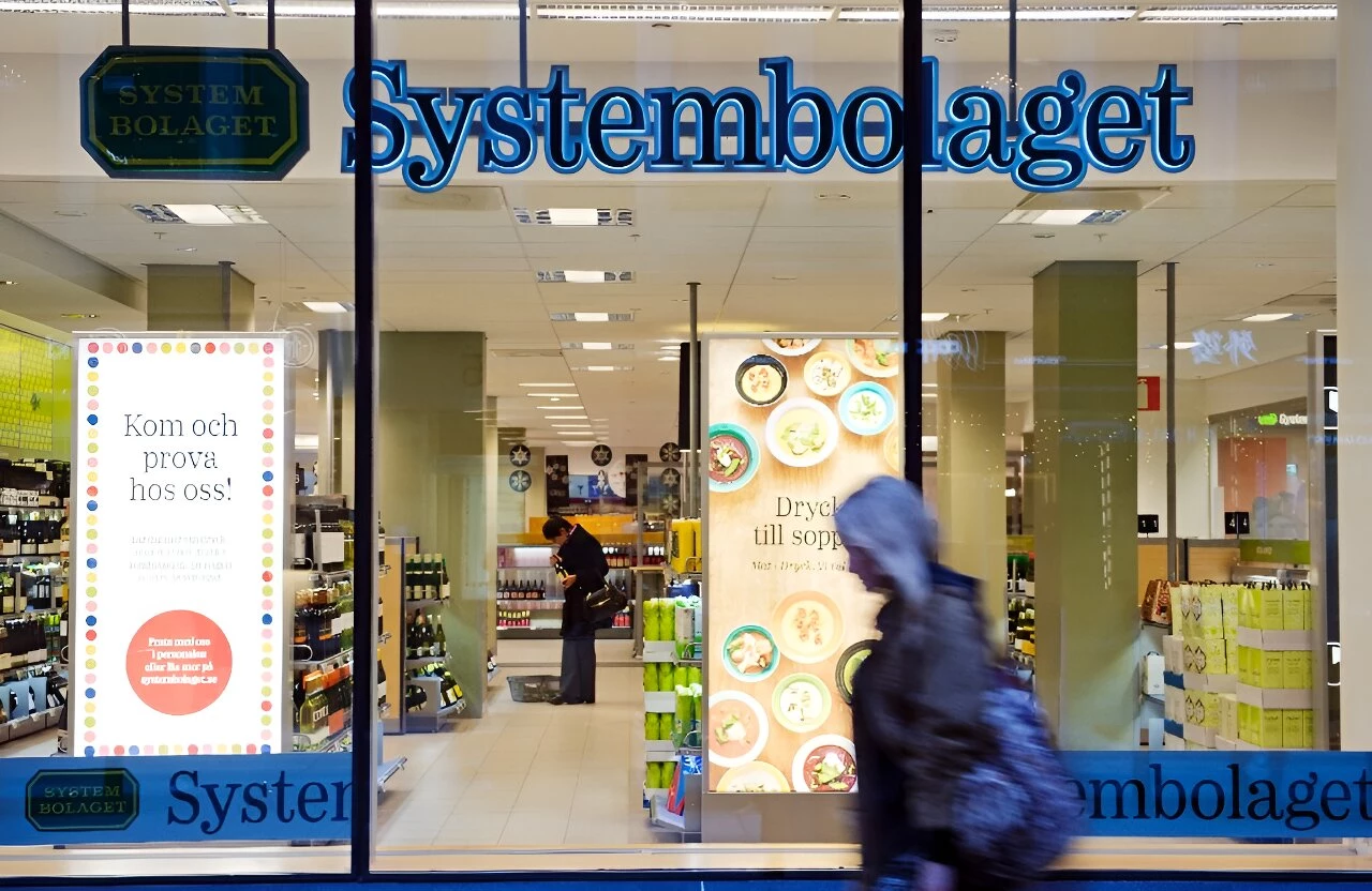 Economic hard times make Swedes cut back on drinking