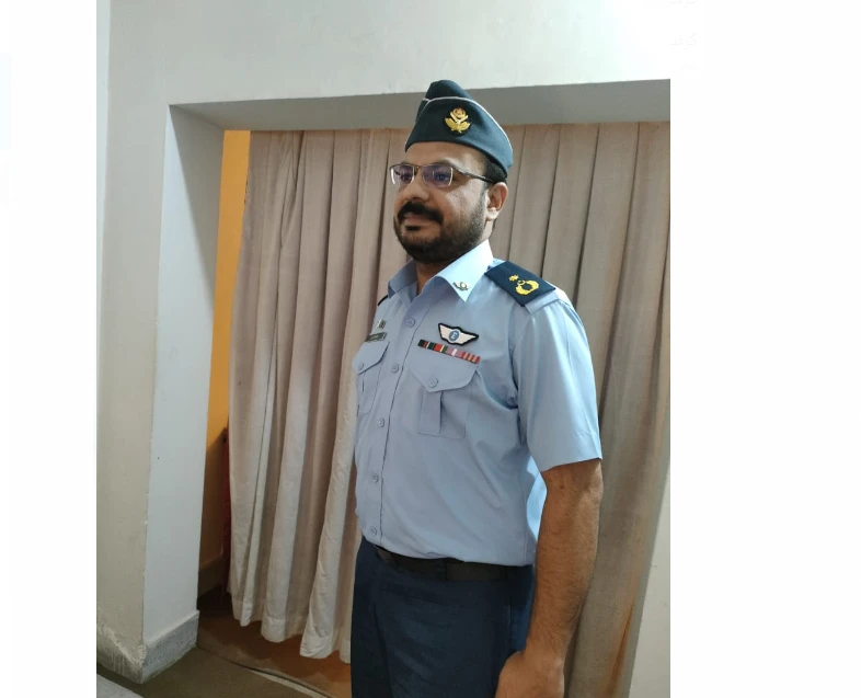 Fake wing commander arrested by police in Karachi