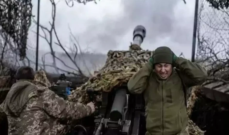 Ukraine detains army official for embezzlement