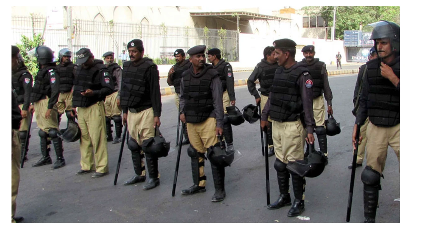 Sindh announces 11,108 police contable posts
