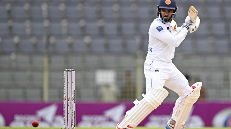 De Silva, Mendis build on Sri Lanka's lead against Bangladesh
