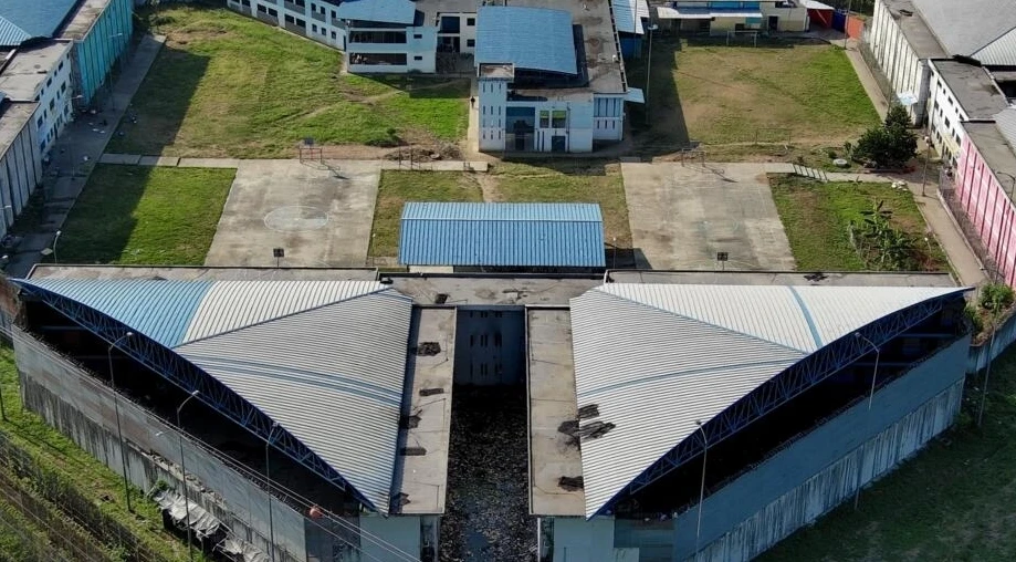 Prison riot leaves one dead, four injured
