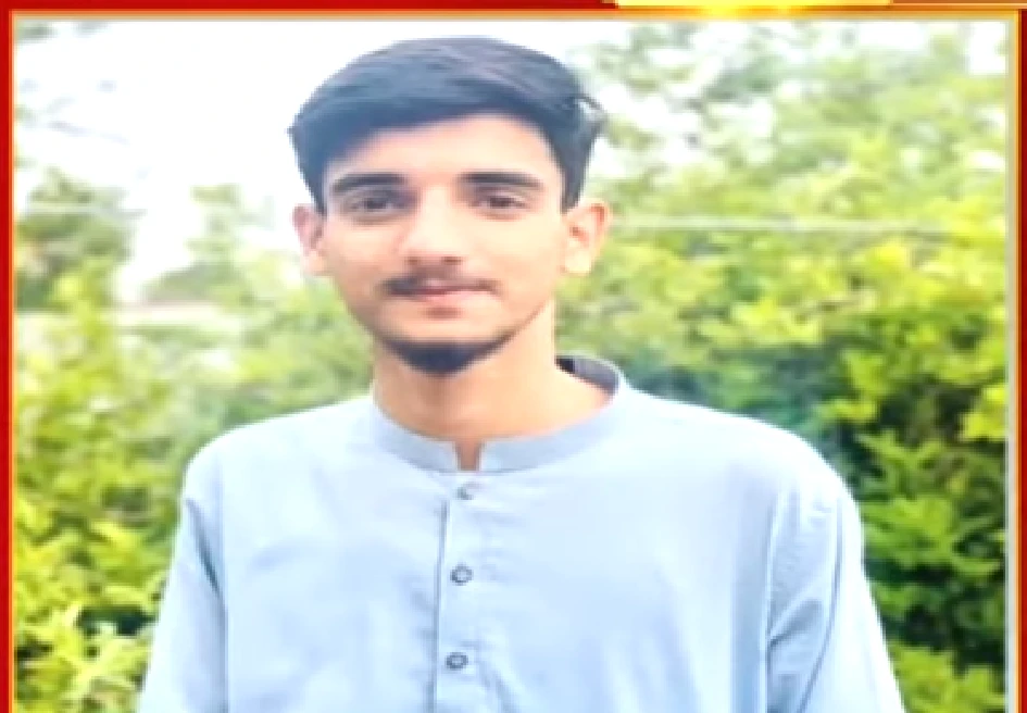 Boy trying to save sister shot dead by dacoits in Shakargarh
