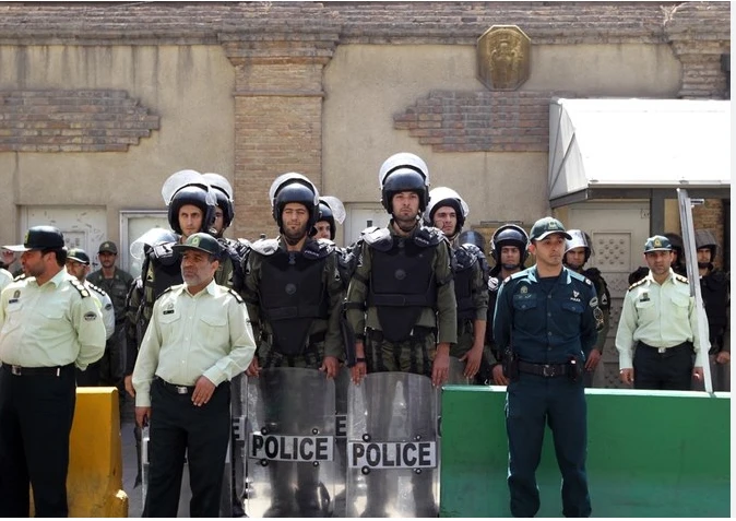 5 Iran security personnel dead in attacks near Pakistan border
