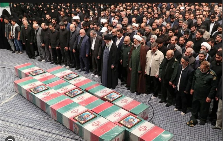 Iran pays homage to Guards killed in Syria strike