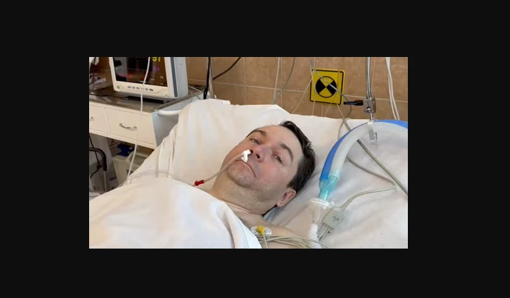 Russian regional governor in hospital after stabbing attack