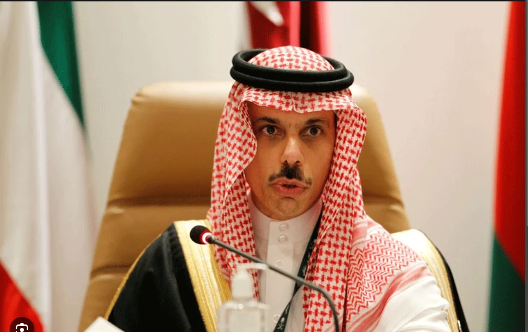 Saudi FM leads high-level team to Pakistan visit
