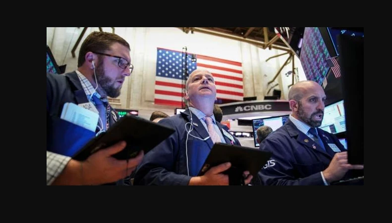 US stocks rise ahead of tech earnings