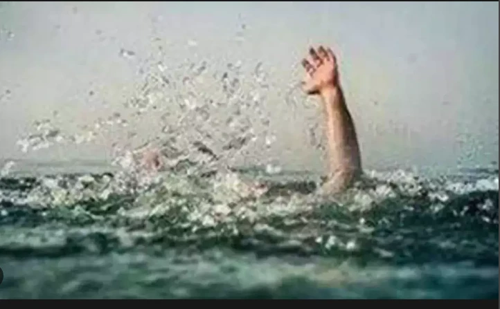Girl commits suicide after failing to get new clothes in Hala