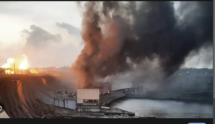Russia hits Ukrainian energy sites in 'massive' overnight attack