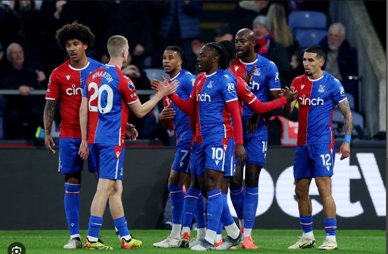 Crystal Palace thrash Man Utd 4-0 to leave Ten Hag's future in doubt