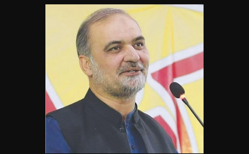JI chief shows solidarity with farmers