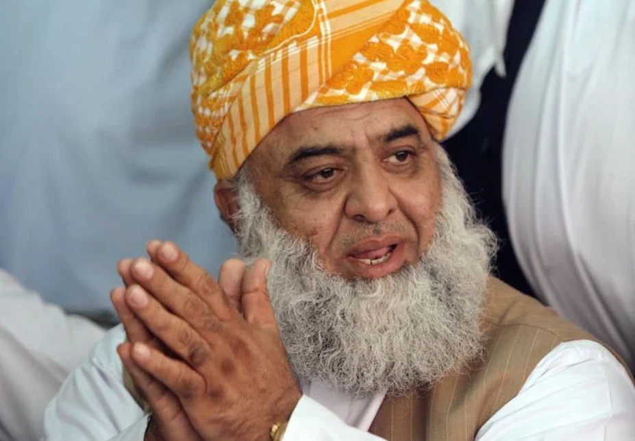 Fazl says will leave the country but won’t compromise