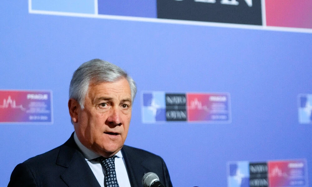 Italy warns against 'rash' moves over arms to Ukraine