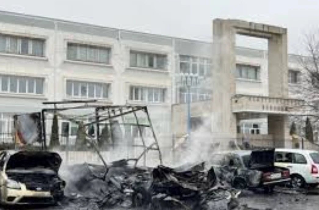 Russian attacks kill two Ukraine