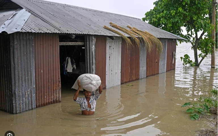 Six dead as floods inundate vast swath of India, Bangladesh