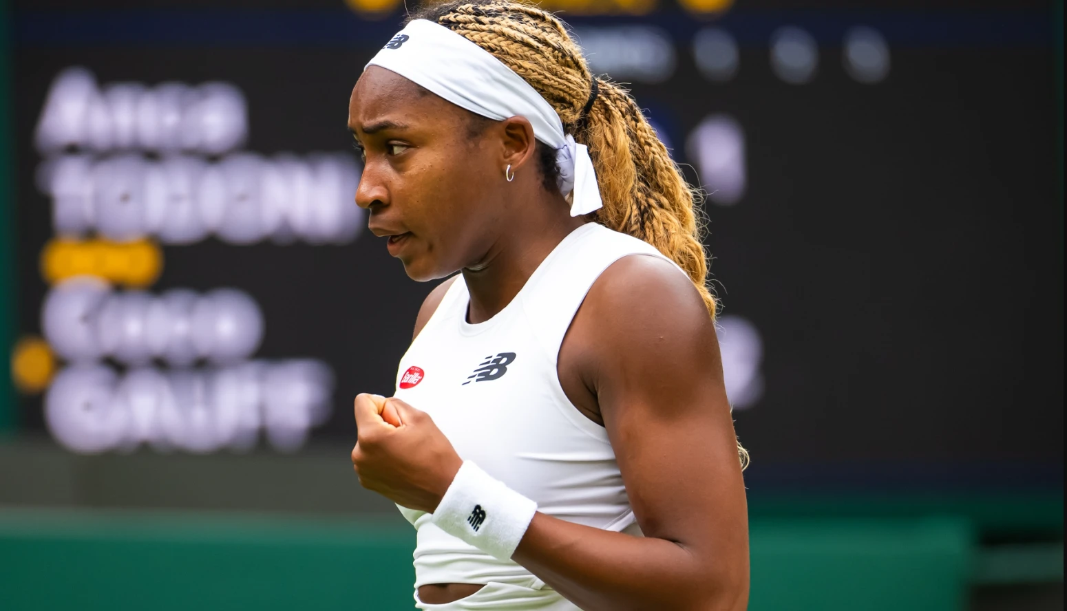 Gauff cruises into Wimbledon third round