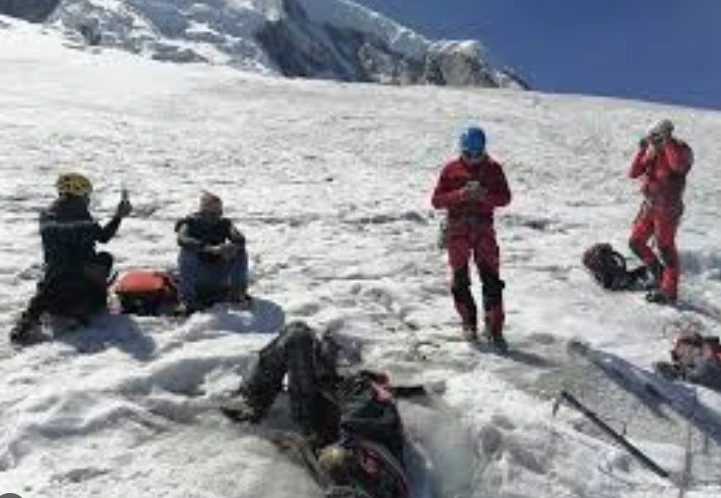 American mountaineer found mummified in Peru 22 years after vanishing
