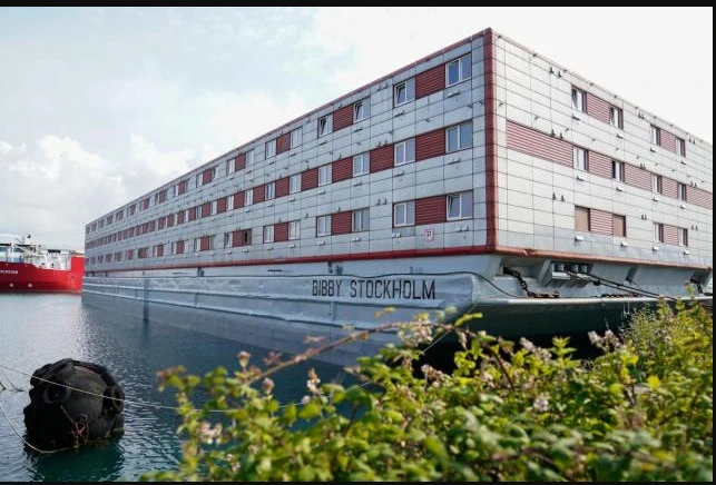 Protest at UK asylum seeker barge over long wait time