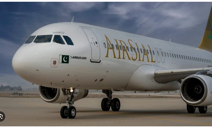 3 international, five domestic flights cancelled from Karachi Airport