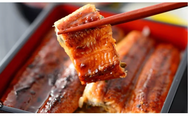 Grilled eel leaves one dead, 140 sick in Japan