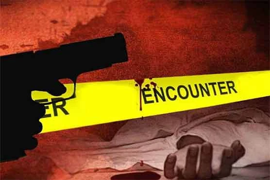 One dacoit killed by friendly fire, two arrested, three flee in Kharian police encounter