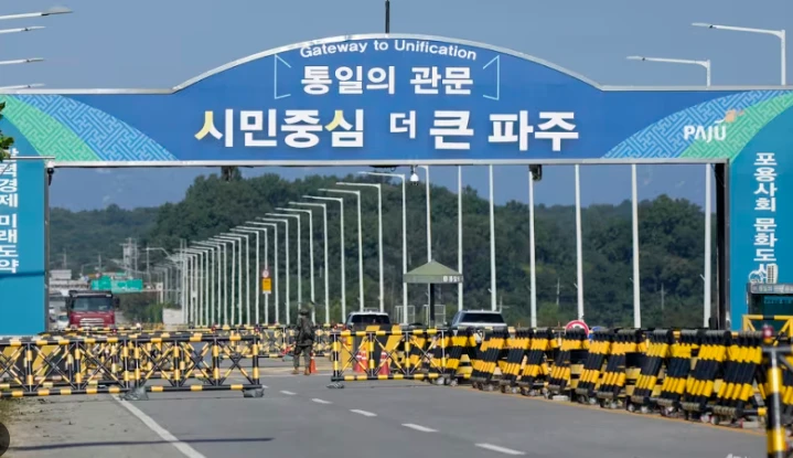 North Korea to 'permanently' shut border with South
