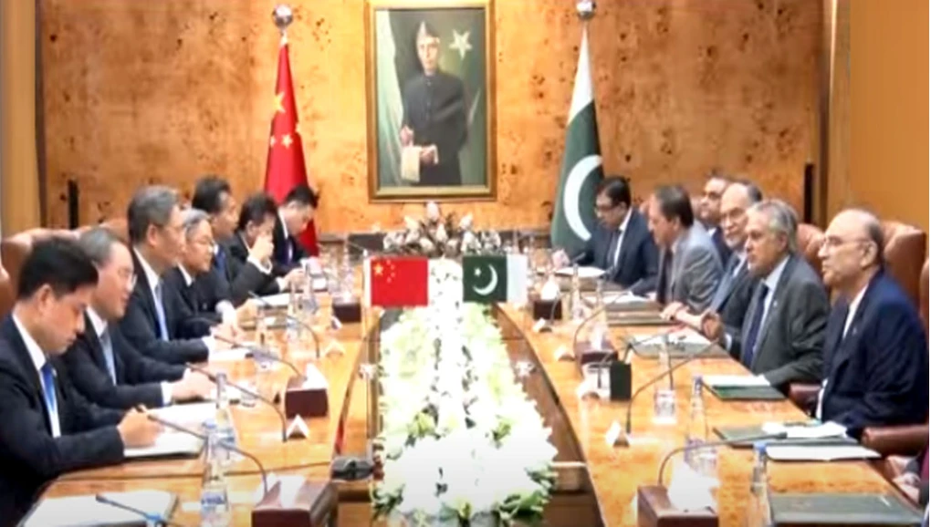 Pakistan, China vow to deepen strategic cooperation