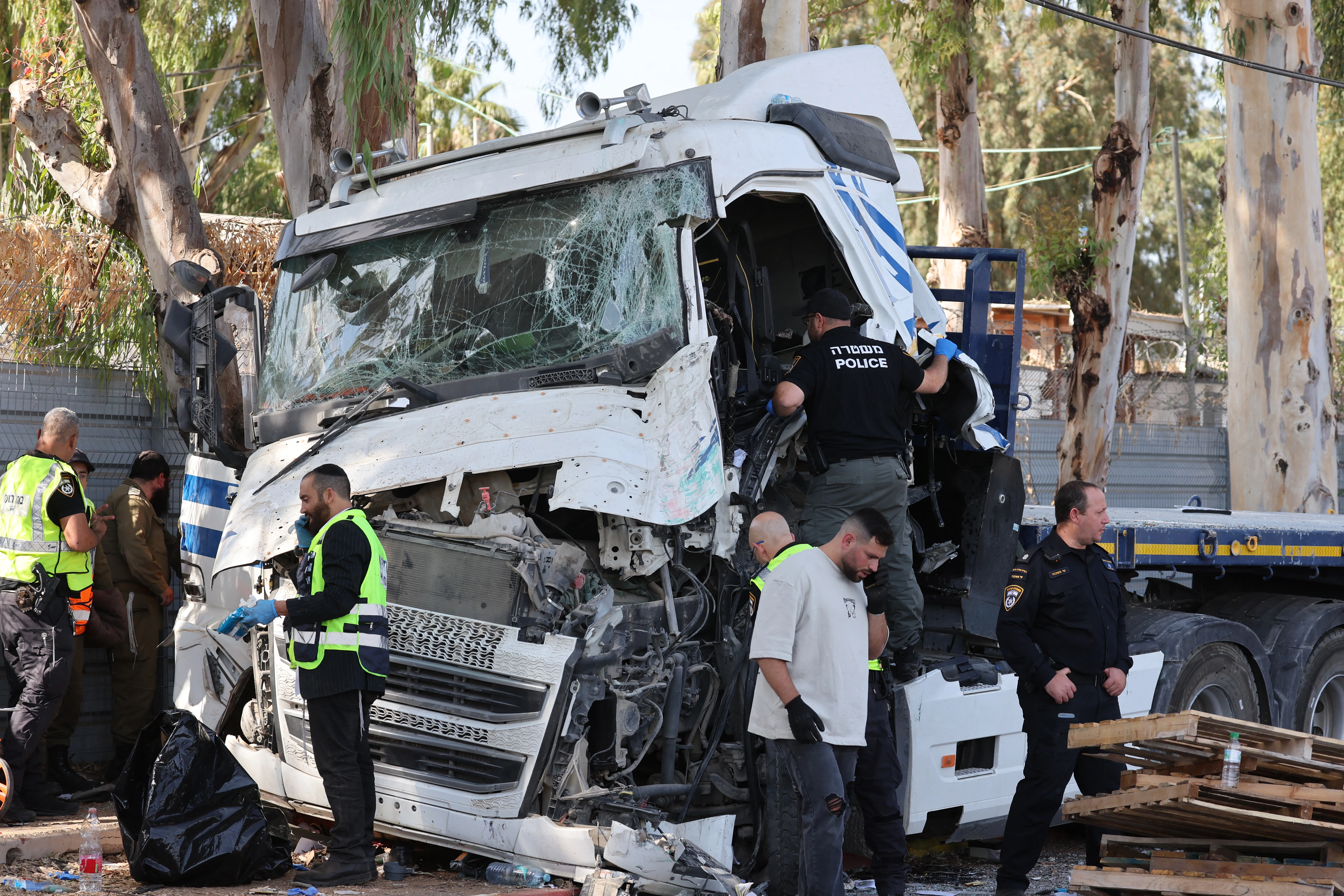 Truck rams into Tel Aviv bus stop, injuring at least 29