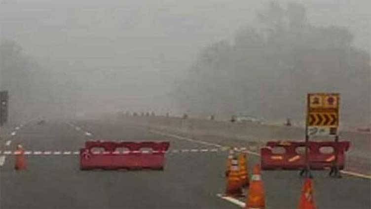 Motorways closed across Punjab due to dense fog and smog, flights delayed