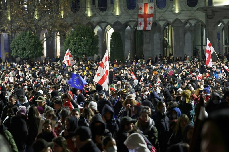 Mass protests erupt in Georgia as PM rejects demand for new election