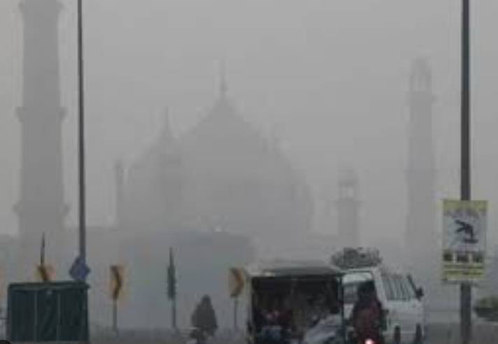 Lahore ranks second again among most-polluted cities