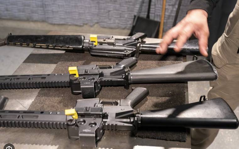 Canada bans assault weapons it plans to send to Ukraine