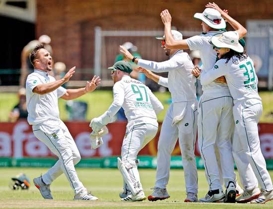 'Reject' Paterson bowls South Africa into strong position