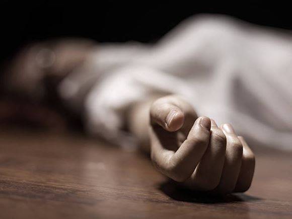 Man slits first wife's throat with help of second wife in Bahawlpur