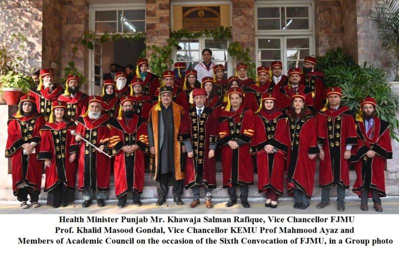 Fatima Jinnah Medical University holds sixth convocation, awards 327 degrees to students