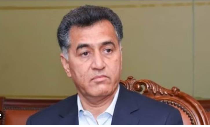 Gen Faiz Hameed formally charged with 'engaging in political activities'