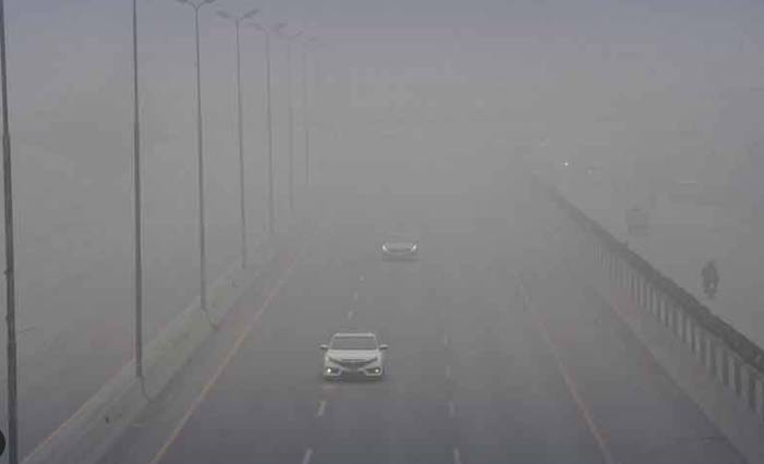 M-2 Motorway closed due to thick fog
