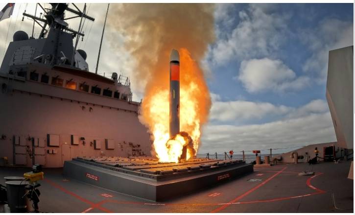 Australian warship test-fires US Tomahawk missile