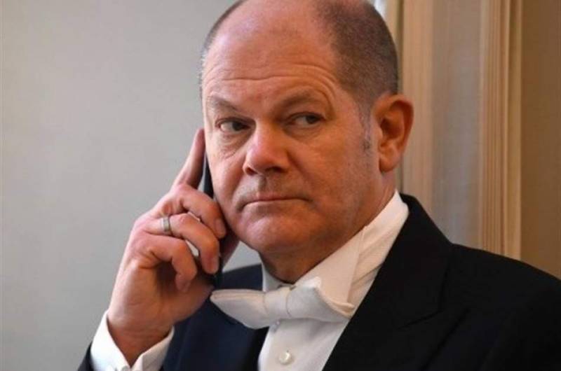 Germany's Scholz urges investment in 'future EU member' Ukraine
