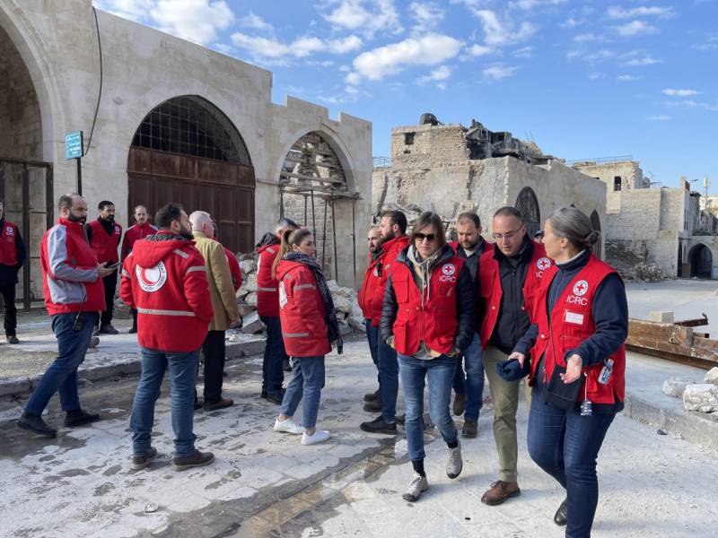 Red Cross urges Syrians not to exhume their own dead