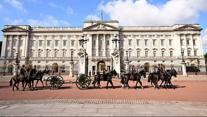 Probe underway after Christmas party incident at Buckingham Palace