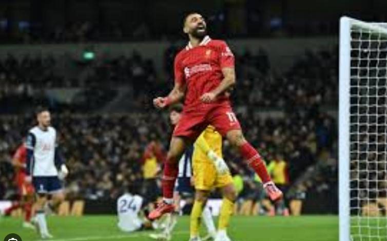 Liverpool host Foxes, Arsenal prepare for life without Saka