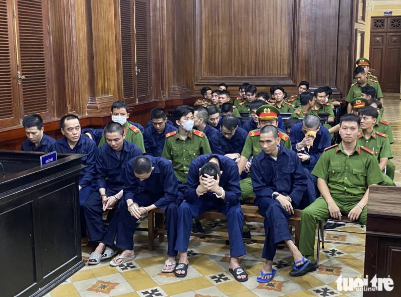 Vietnam court issues death penalty to 27 in drug trafficking