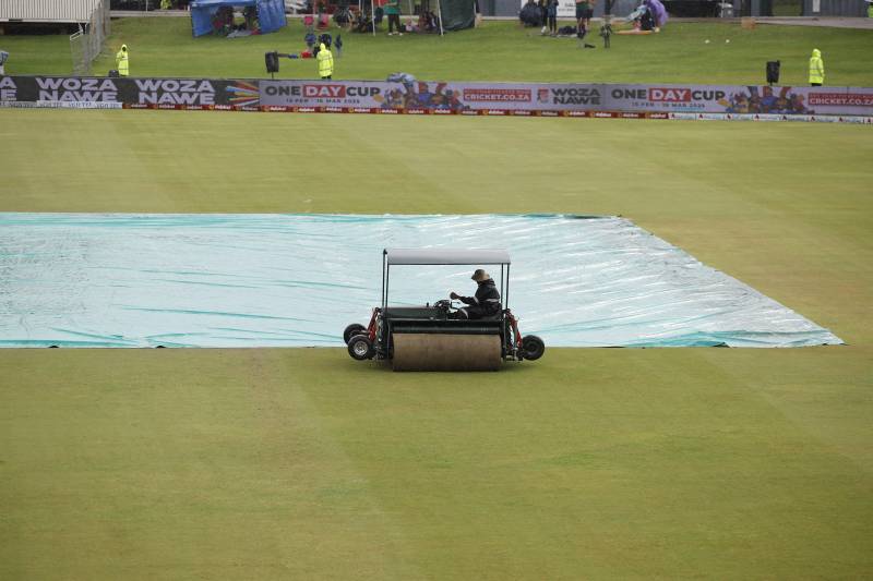 Heavy rain delays start of play in first Pakistan-South Africa Test